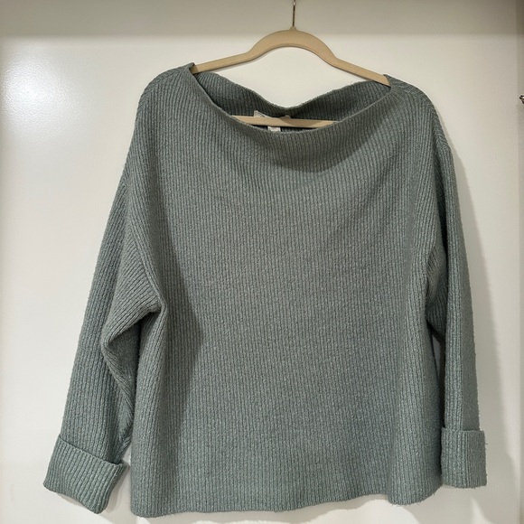 🍵Treasure & Bond One Shoulder Green Sweater - Picture 2 of 5